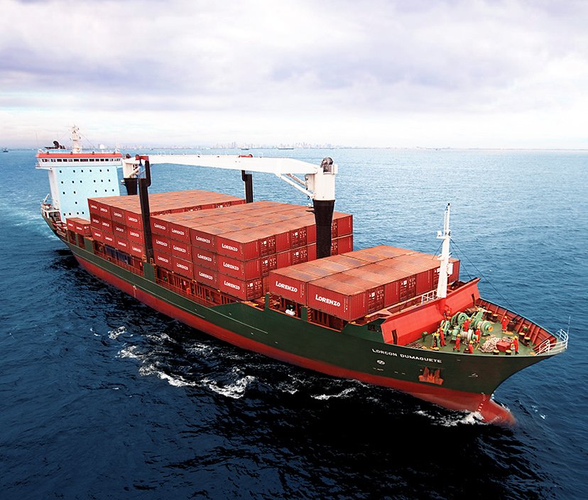MV Lorcon Dumaguete under way at sea, loaded with Lorenzo containers